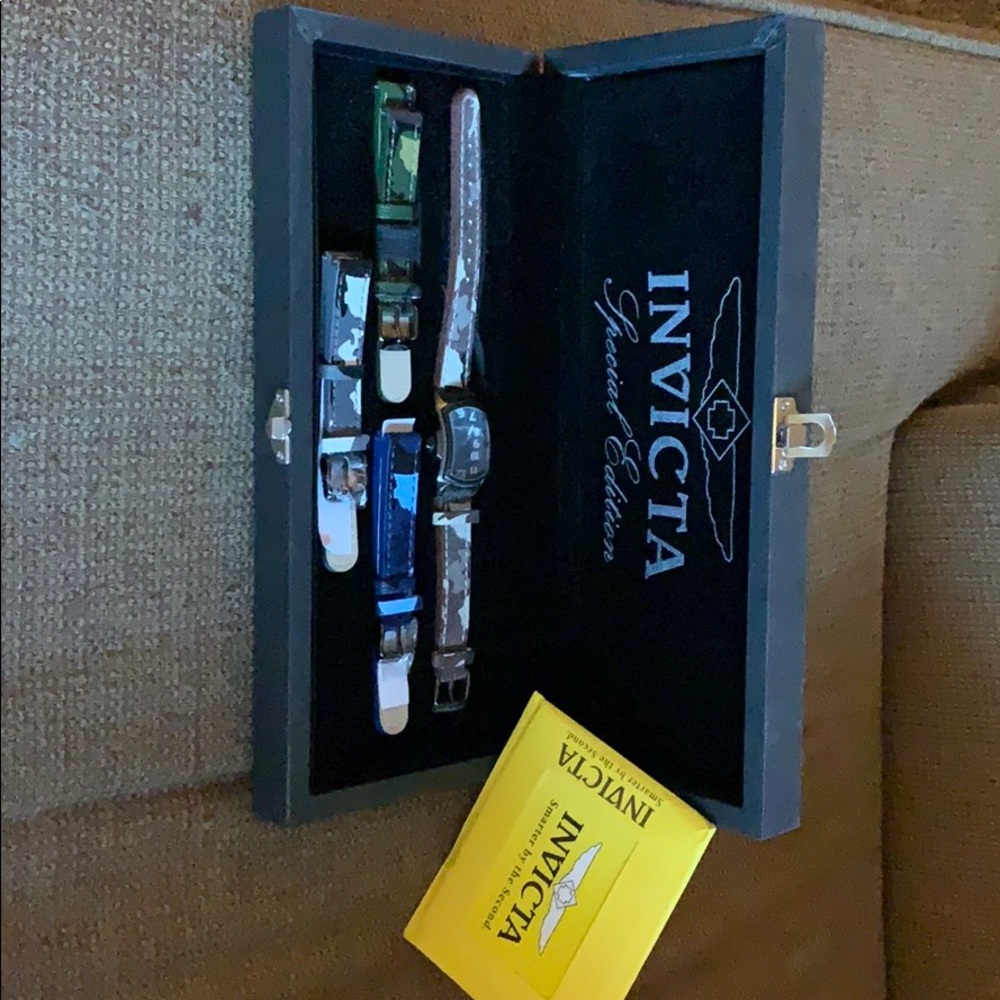 INVICTA - Special Edition Camo Ladies Watch